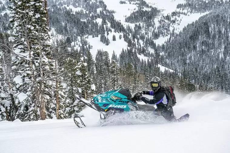 Sledmagazine.com: different types of snowmobiles